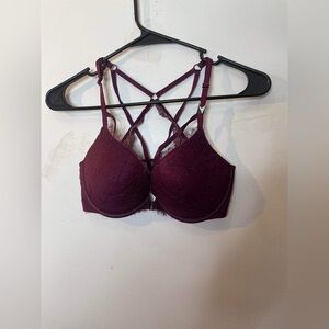 NWT Victoria’s Secret push-up bra, 32 D